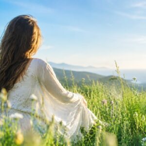 Meditation Juni 2026 – Deine neue Frequenz von Leichtigkeit, Fülle und Glück